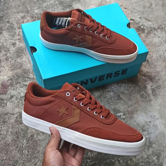 Converse Courtland bkn 70s vans nike