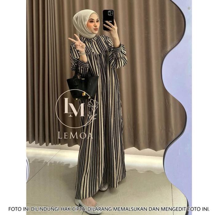 Gamis Maura Rayon Motif Garis Salur Lengan Balon Kerah Rempel Busana Muslim