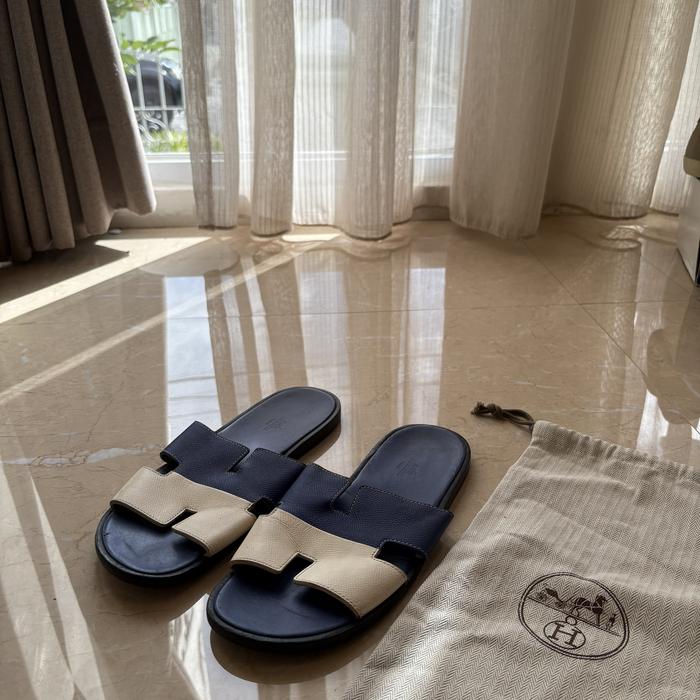 Birkenstock suicoke mm6 not maison margiela tabi commmon projects not veja hermes oran not alexander