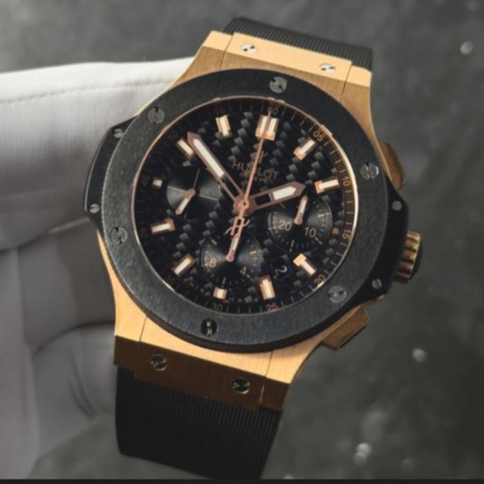Hublot bigbang chronograph  rose gold