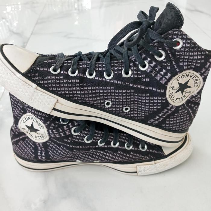 Sepatu Branded Converse Black Size 41,5 (Second)