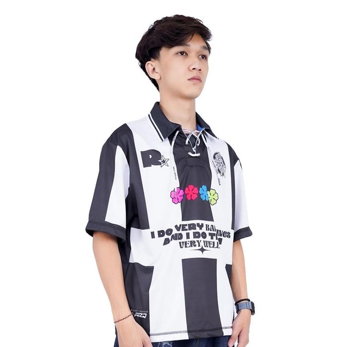 RZQ / VERYWELL / OOTD SERIES / Jersey / Oversize / Streetwear / Boxy / Retro / Vintage / Band / Club