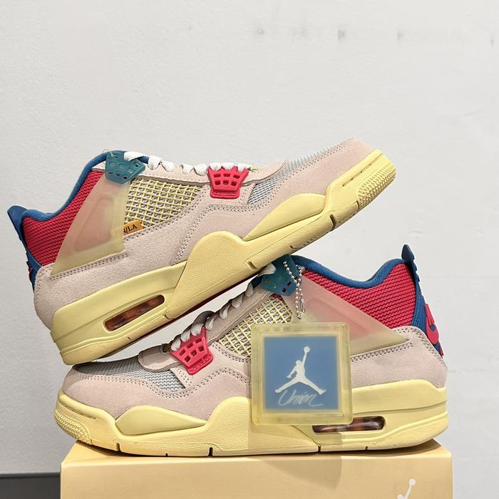 Air Jordan 4 Union Guava Ice