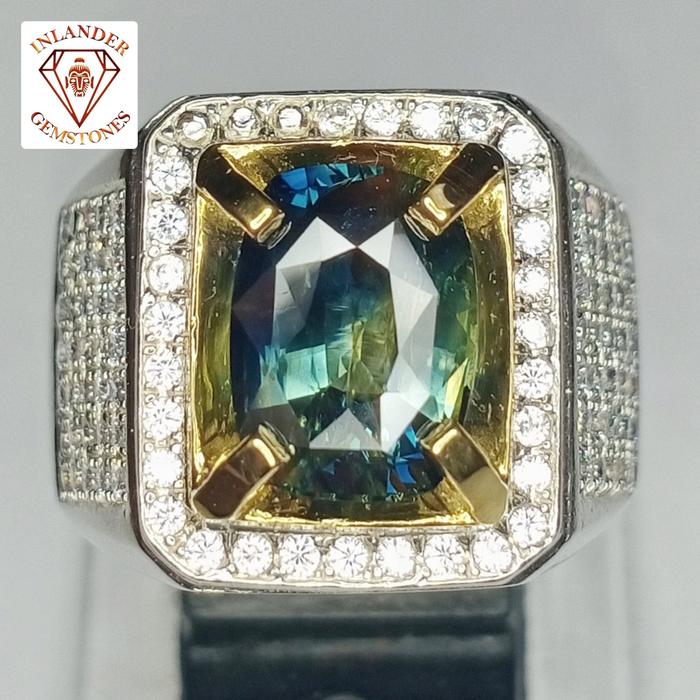 NATURAL TRI COLOR SAPPHIRE 4,08 crt