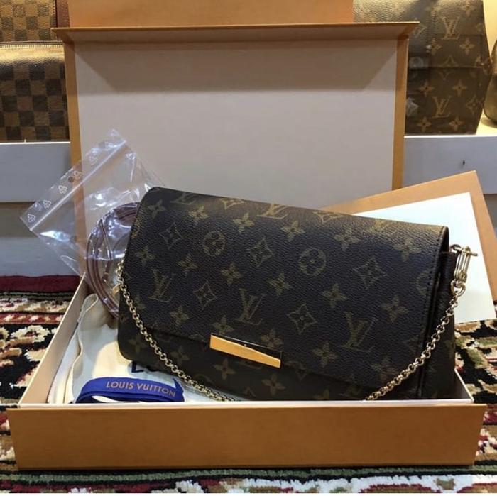 BNIB Louis Vuitton Favorite MM