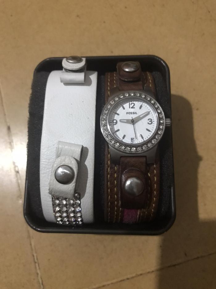 Jam Fossil bekas murah meriah