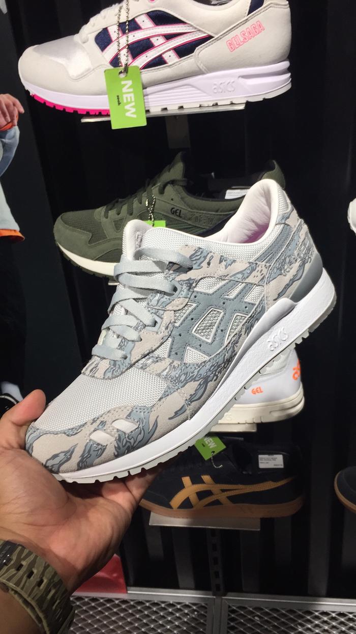 asics gel lyteiii x solebox x atmos