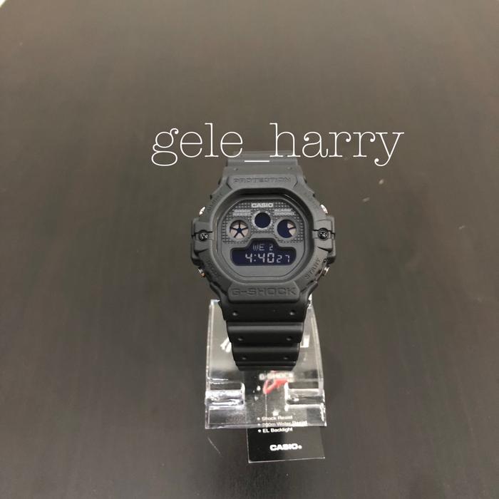 Casio Vintage Reborn DW 5900BB-1 Darknight Edition