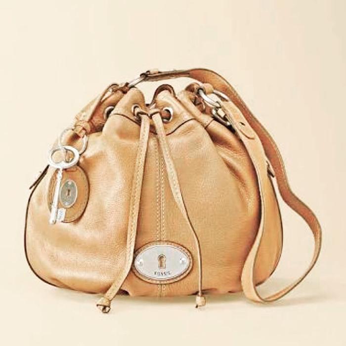 Fossil Maddox Drawstring Large Camel