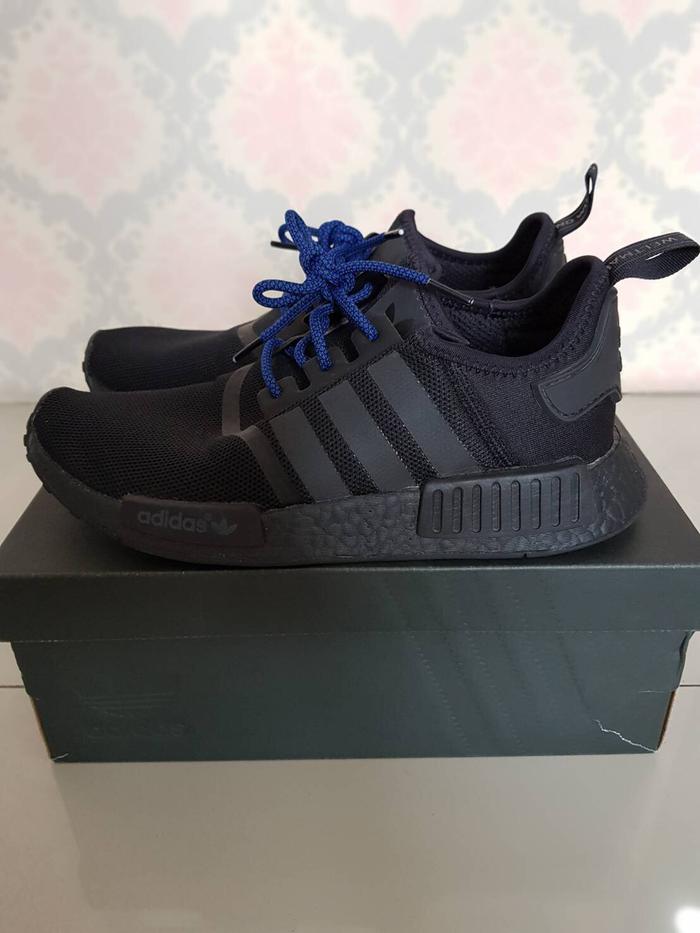 Nmd R1 Triple Black