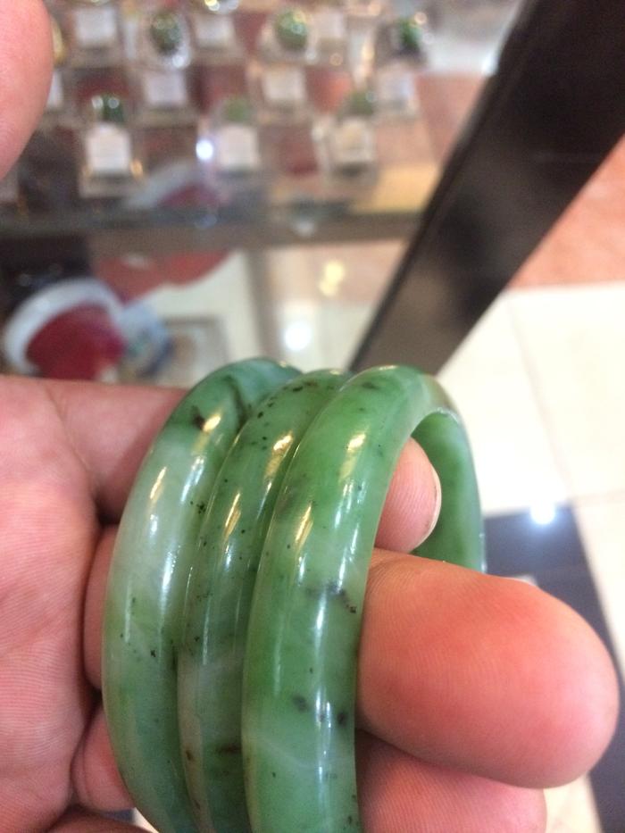 Gelang giok aceh, giok hijau pucuk pisang, nephrite jade hijau terindah, giok asli