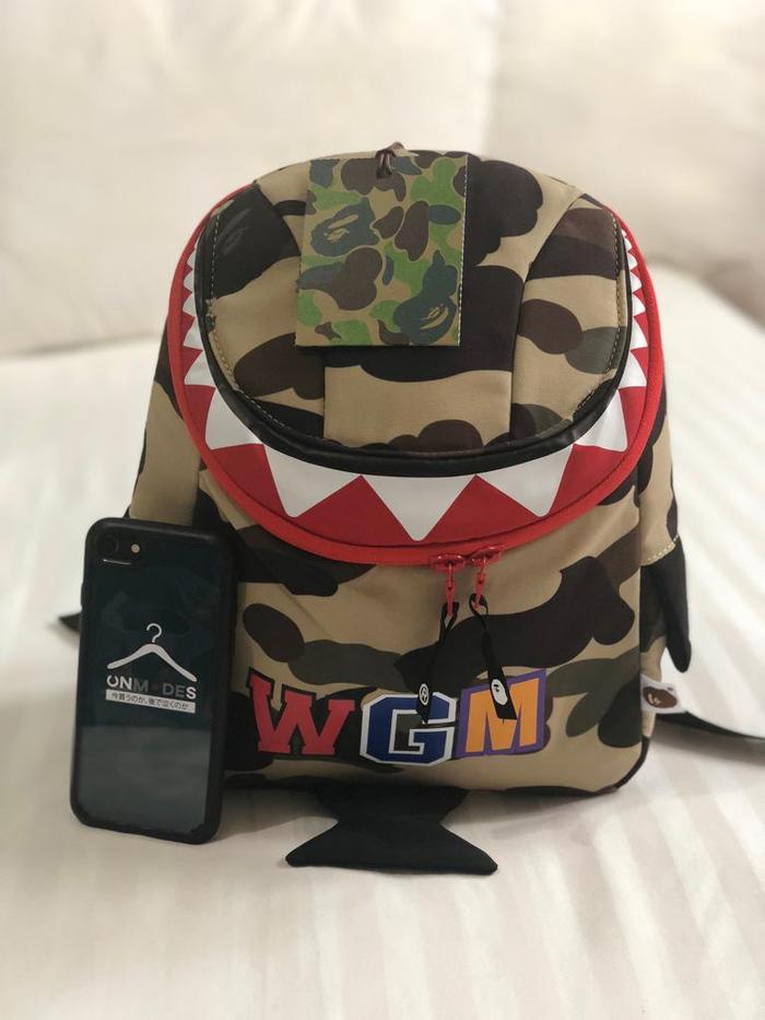 TAS BACKPACK RANSEL BAPE SHARK DAY PACK AUTHENTIC ORIGINAL ASLI