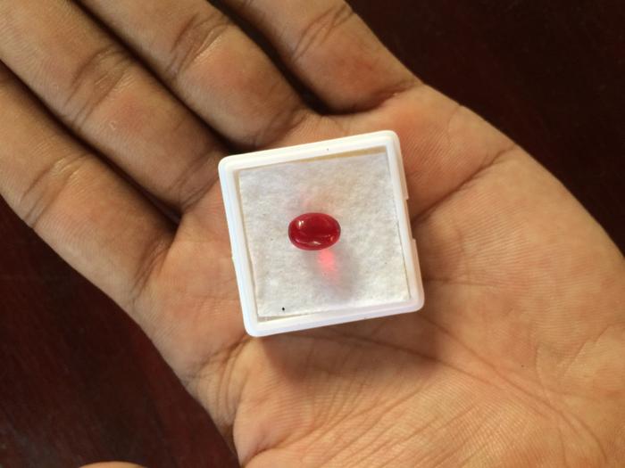Batu Merah delima Asli dari Buah delima