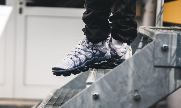 Nike Air Vapormax Plus “Wolf Grey”