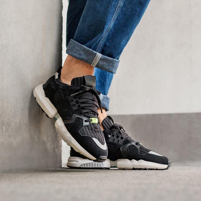 Adidas ZX Torsion “Black/Chalk White”