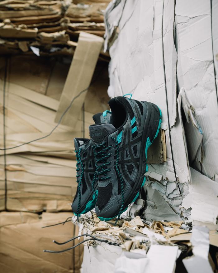 Asics Gel Venture 6 “Black”