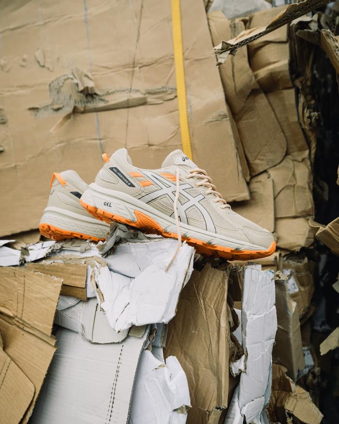Asics Gel Venture 6 “Putty”