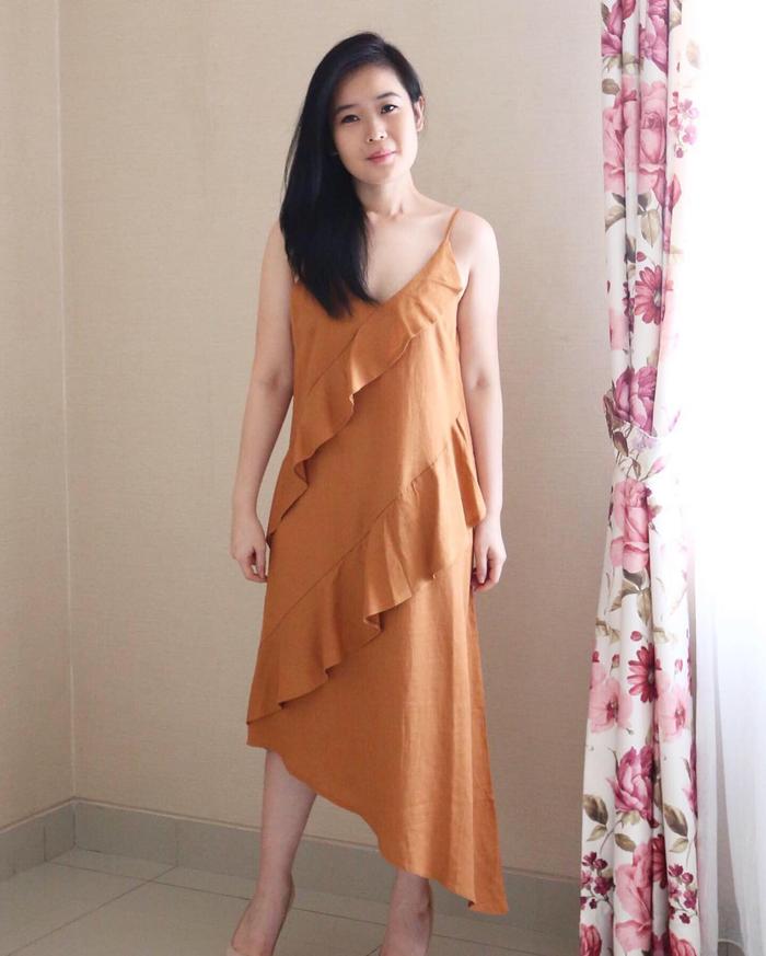 REVINA DRESS