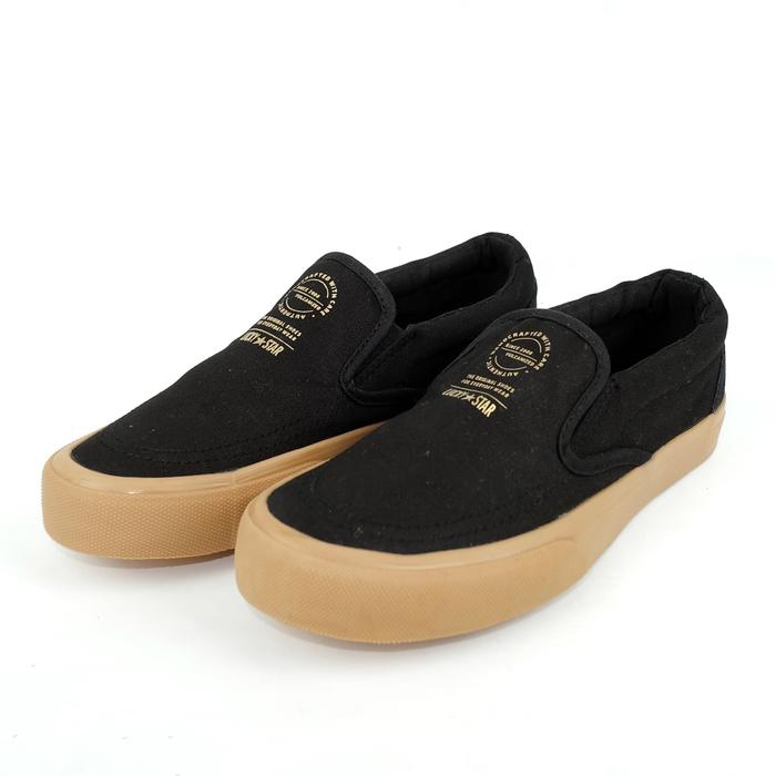 Sepatu Kanvas Sekolah - Lucky Star Slip On Black/Gum - Sneakers