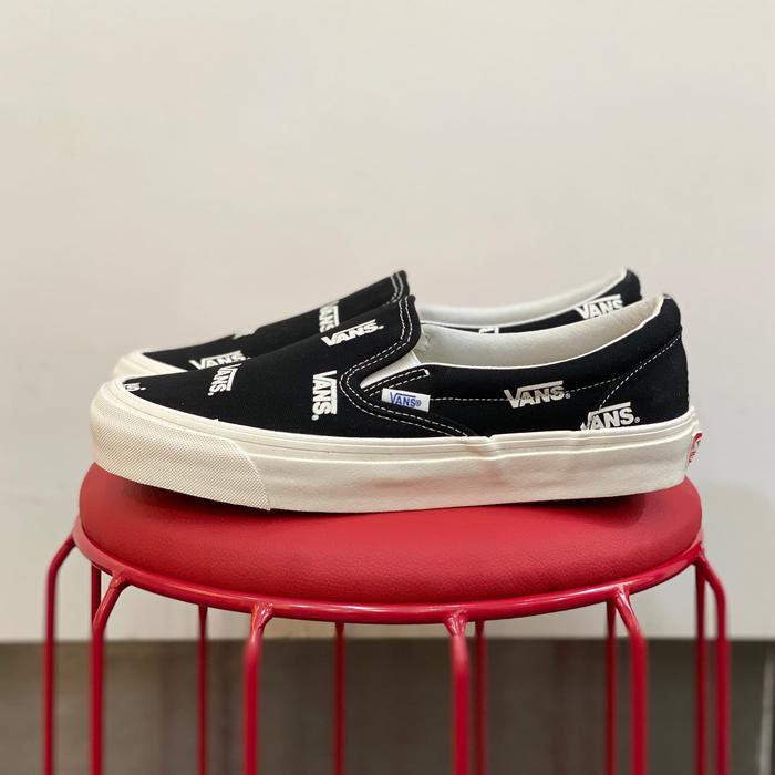 Vans Slip-On Vault OG Logo Print Black/White