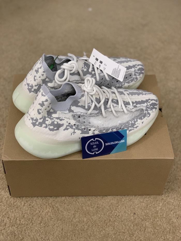 Adidas yeezy 380 aliens