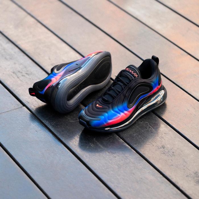 Nike Air Max 720 “Black/Flash”