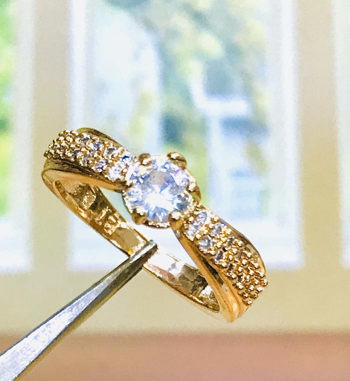 Replika berlian / cincin lapis emas / cincin wanita / replika emas