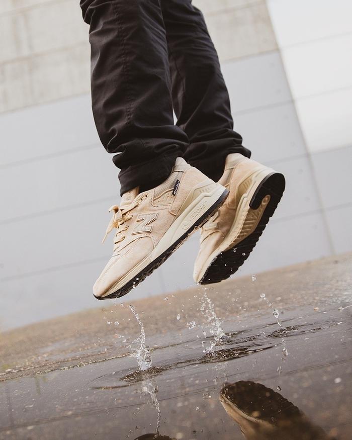NEW BALANCE M997NAL - MADE IN USA SAND