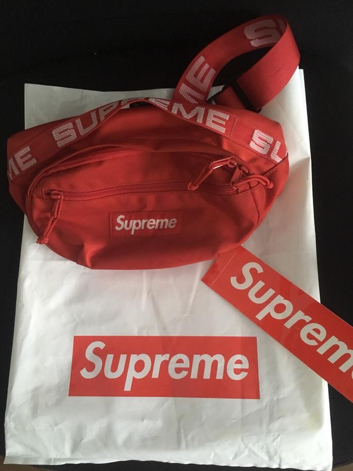 Supreme ss18 Waistbag