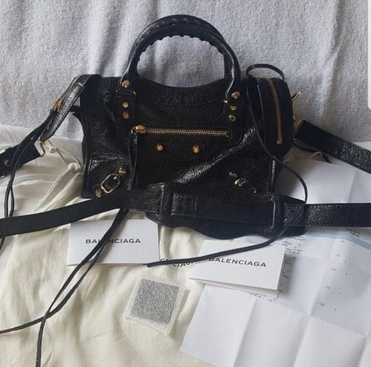 Preloved Balenciaga Minicity Classic