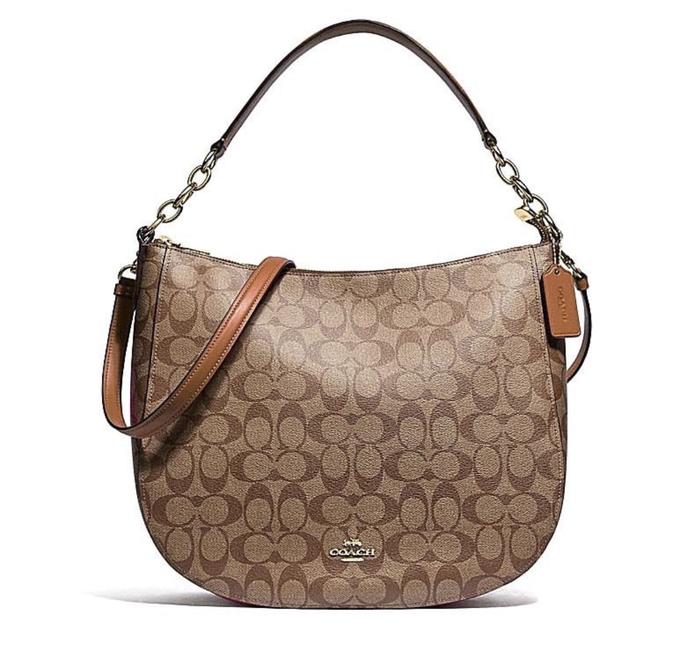 Coach elle hobo sign .