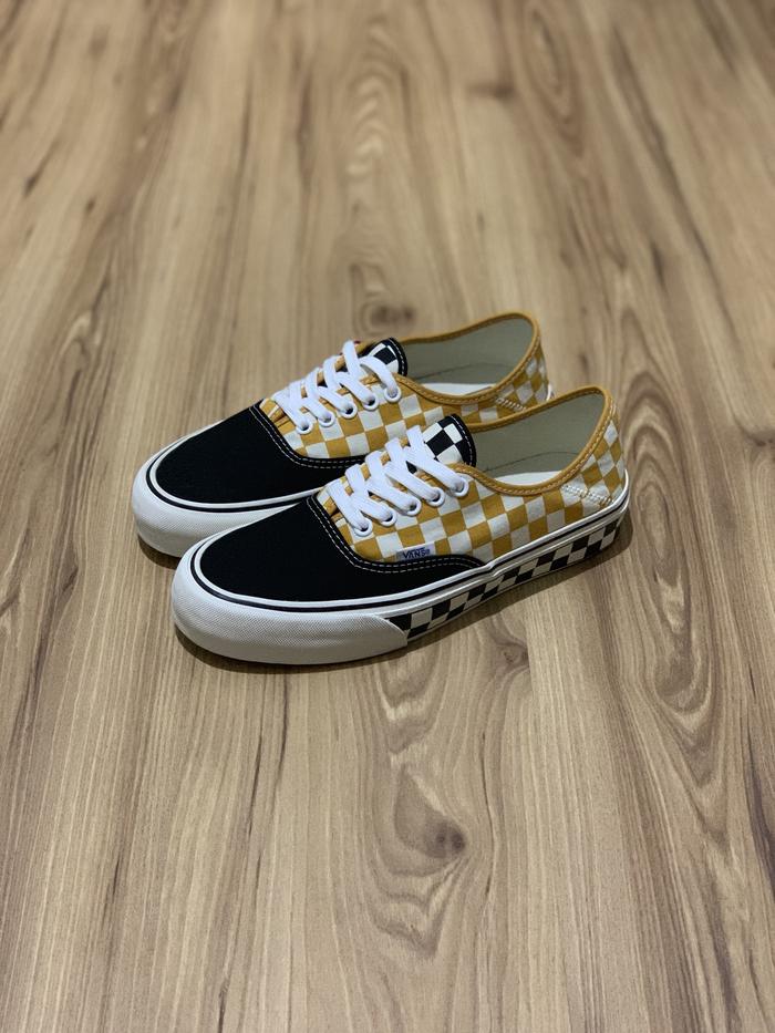 Vans Authentic SF Surf Cheker Sun Flower