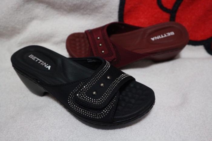 Sandal Selop wanita Bettina