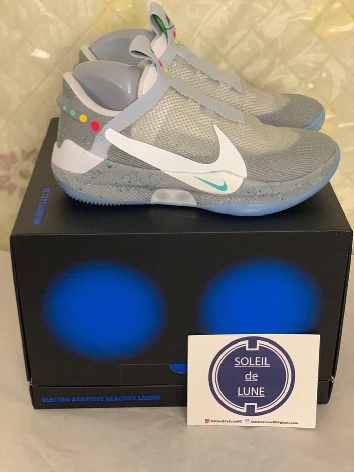 Nike adapt MAG