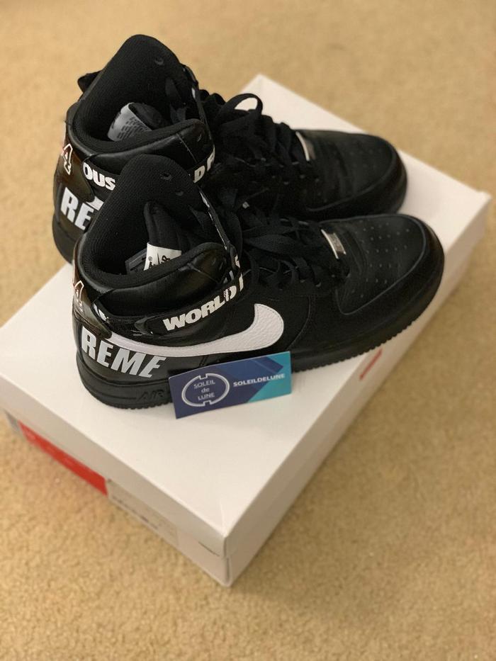 Air Force 1 High SUPREME World Famous black