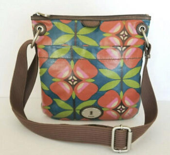 Fossil keyper crossbody