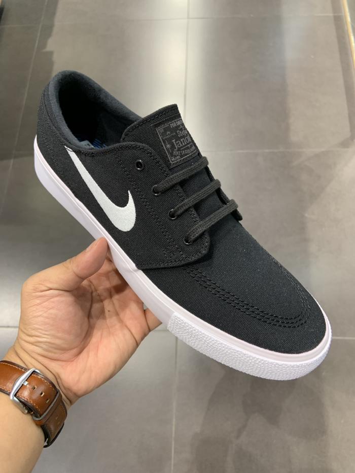 Sepatu nike sb stefan janoski black original