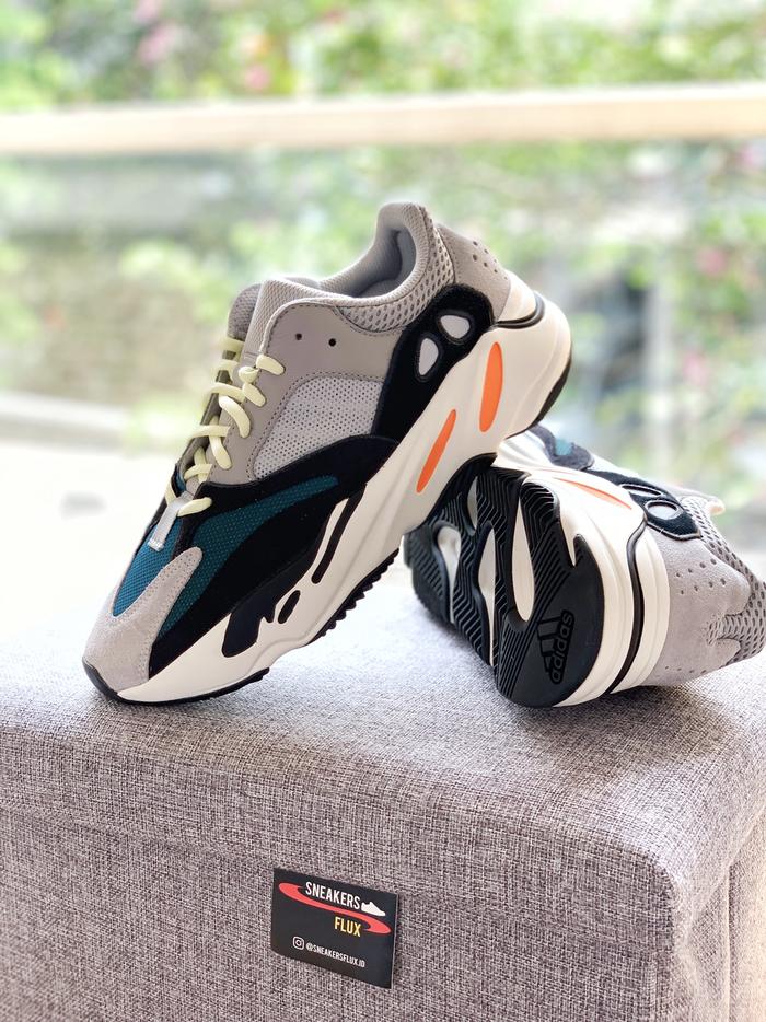 Adidas Yeezy Boost 700 Wave Runner OG