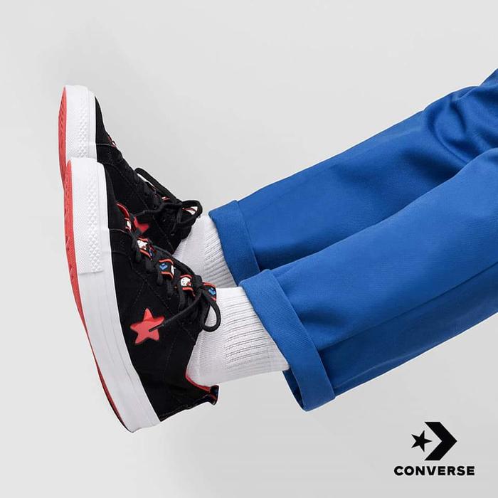 Converse One Star x Hello Kitty Black Fiery Red ORIGINAL BNIB