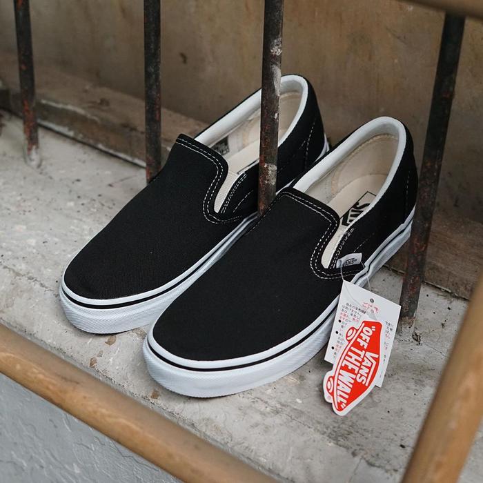 VANS V98CLA SLIP-ON BLACK WHITE JAPAN MARKET ORIGINAL
