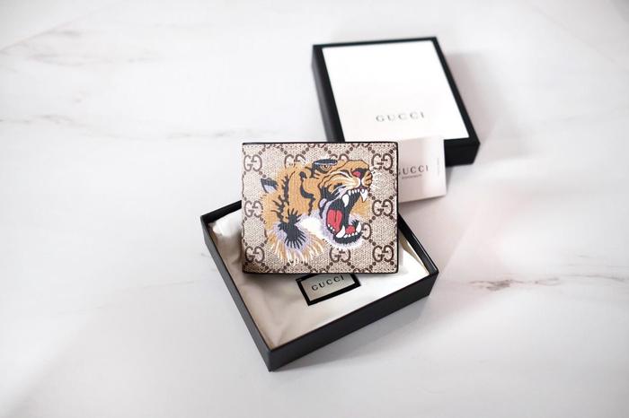Gucci tiger wallet