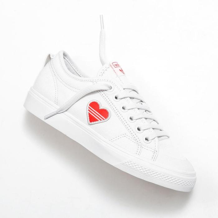 Adidas Women Nizza Trefoil “White/Red”