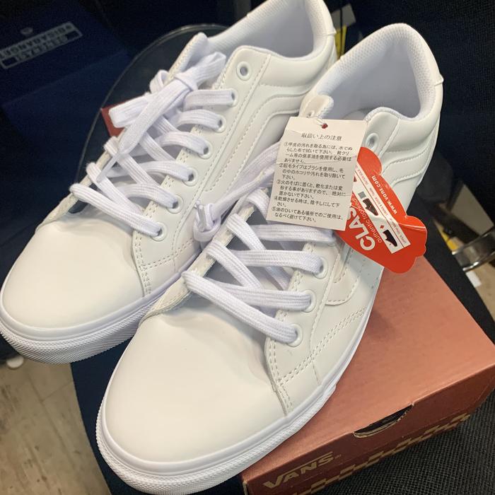 Vans V441 Weekly Court All White Synthetic Leather 100% Authentic