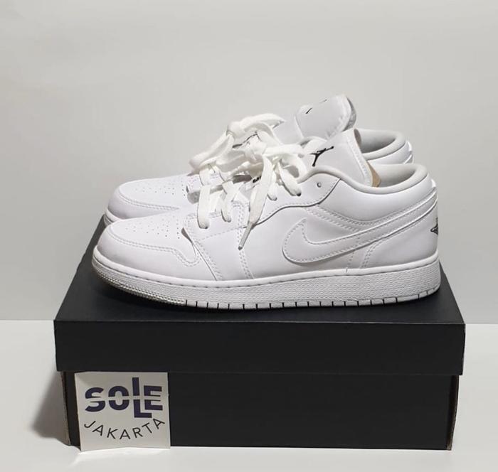 Air Jordan Low All White