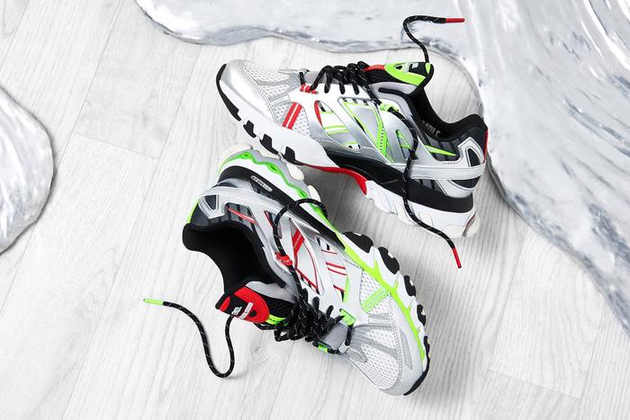 END x Reebok DMX Trail Shadow “Mercury”