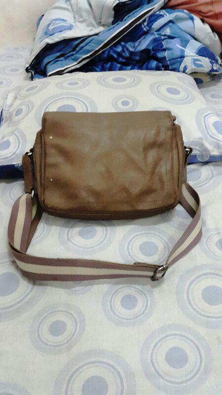 Bally sling bag original