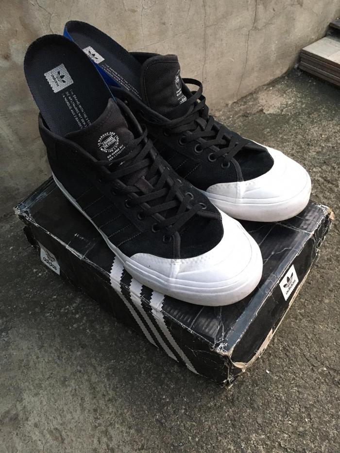 Adidas macthcourt mid