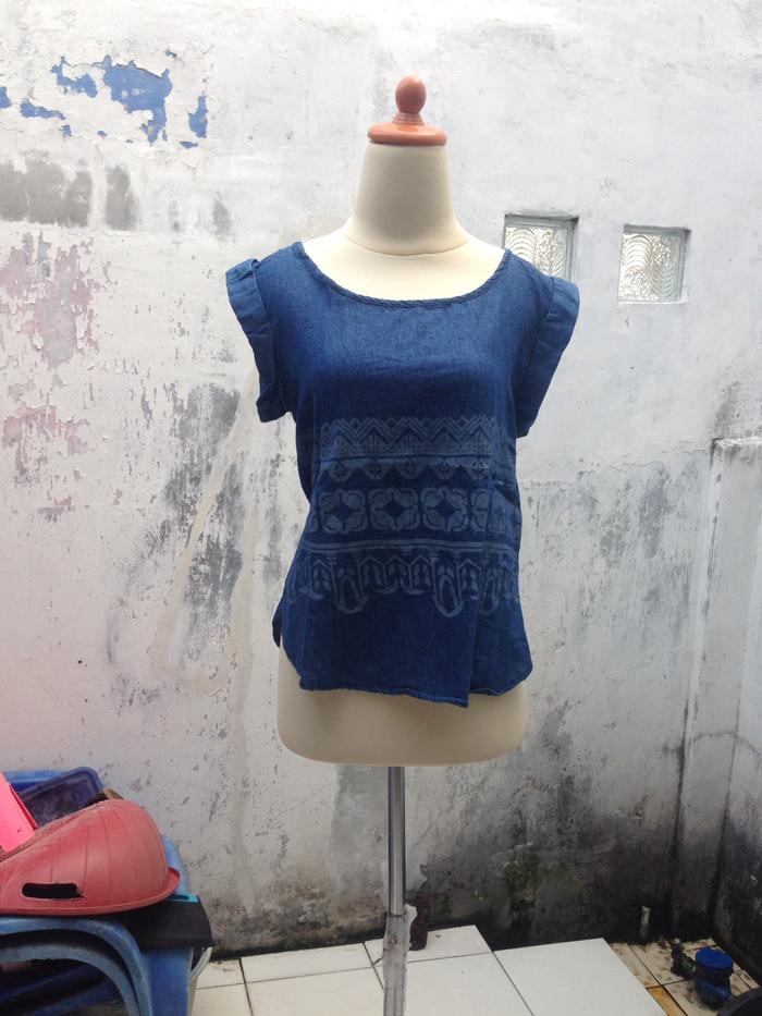Top denim cute