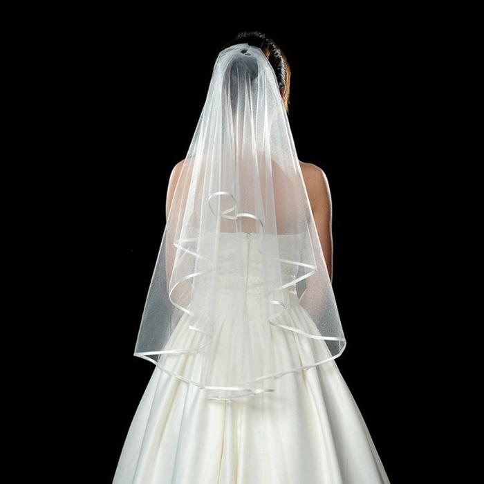 1.5M Veil 2T Wedding Bridal Veil Satin Edge With Comb Elbow