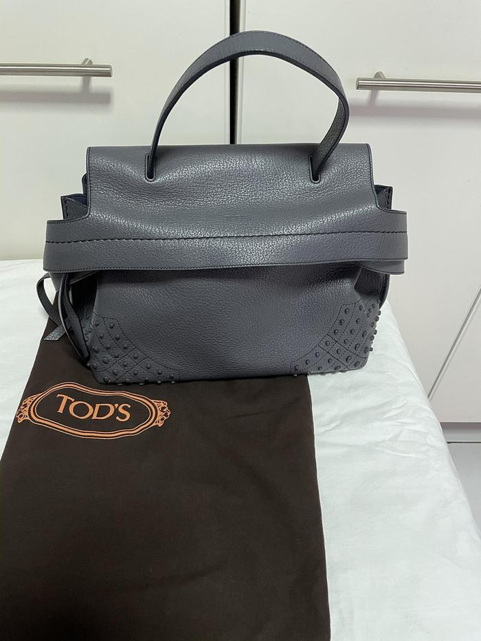 Preloved - Tas Wanita TOD'S WAVE BAG (ORIGINAL)